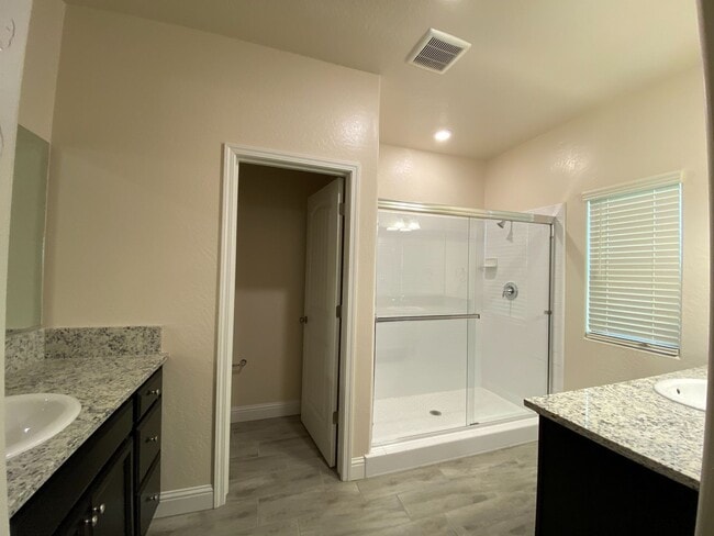 property at 2430 W Mallard Way