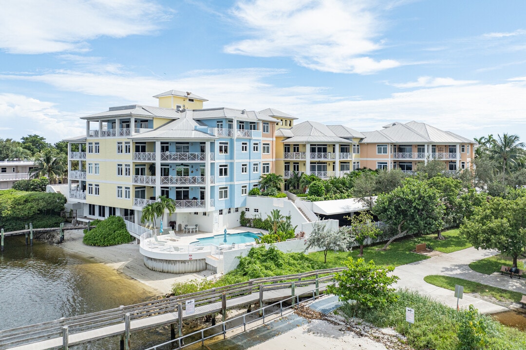 The Moorings at Lantana in Lantana, FL - Building Photo