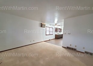 1644-1646 E Mitchell Ave in Waterloo, IA - Building Photo - Building Photo