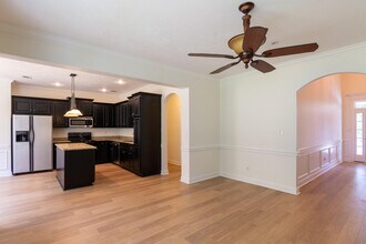 2053 Dundee Way in Grovetown, GA - Building Photo - Building Photo