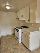 1135 W I St in Ontario, CA - Building Photo - Building Photo