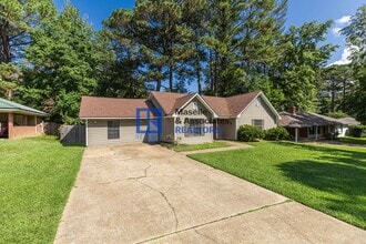 108 Wildwood Ln in Brandon, MS - Building Photo - Building Photo