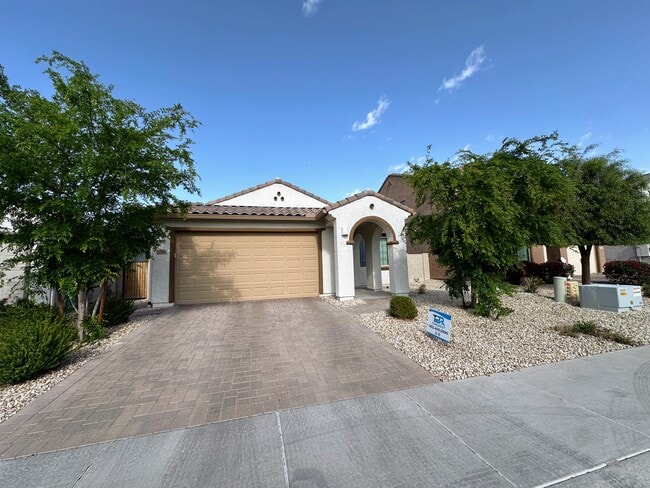 property at 5708 N 88th Ave