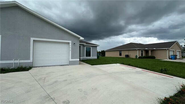property at 1103 Gleason Pkwy