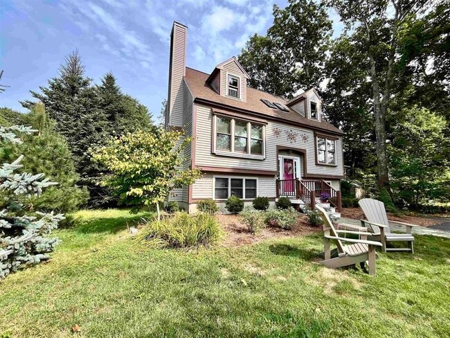 property at 25 Pine St