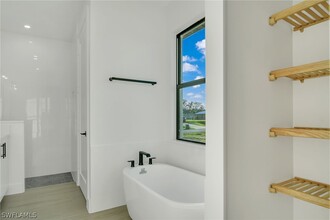 1908 NW 24th Ave in Cape Coral, FL - Building Photo - Building Photo