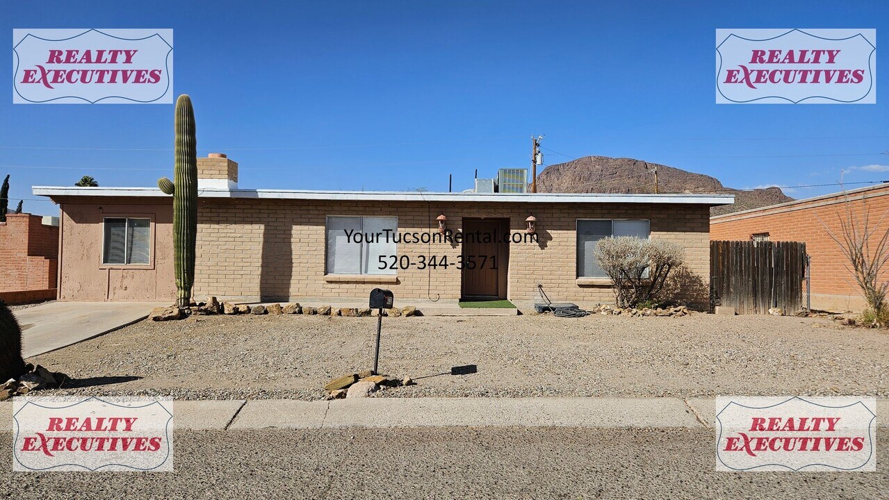 4732 W Calle Don Antonio in Tucson, AZ - Building Photo