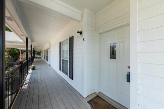 400 Gaither St in Glen Rose, TX - Building Photo - Building Photo