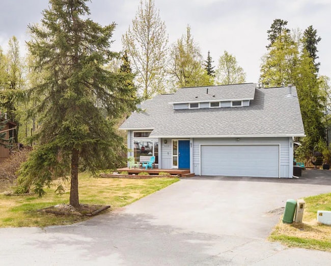 9410 Swan Cir in Anchorage, AK - Building Photo - Building Photo