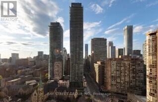 57 St Joseph St in Toronto, ON - Building Photo