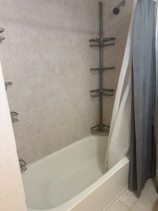 1404 E 11th Ave, Unit B