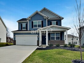 8081 Minnow Trl, Unit 2B in Etna, OH - Building Photo