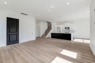 5310 Denmark St in Houston, TX - Building Photo - Building Photo