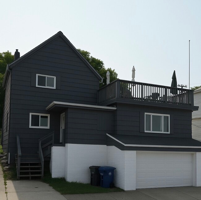 property at 103 E Houghton Ave