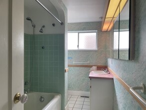 3550 W 39th Ave in Vancouver, BC - Building Photo - Building Photo