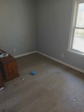 857 Twin Oak Dr in Hillsboro, MO - Building Photo - Building Photo