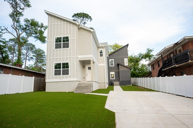 property at 2111 Owens St