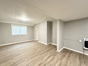 674 5th Ave in Troy, NY - Building Photo - Building Photo