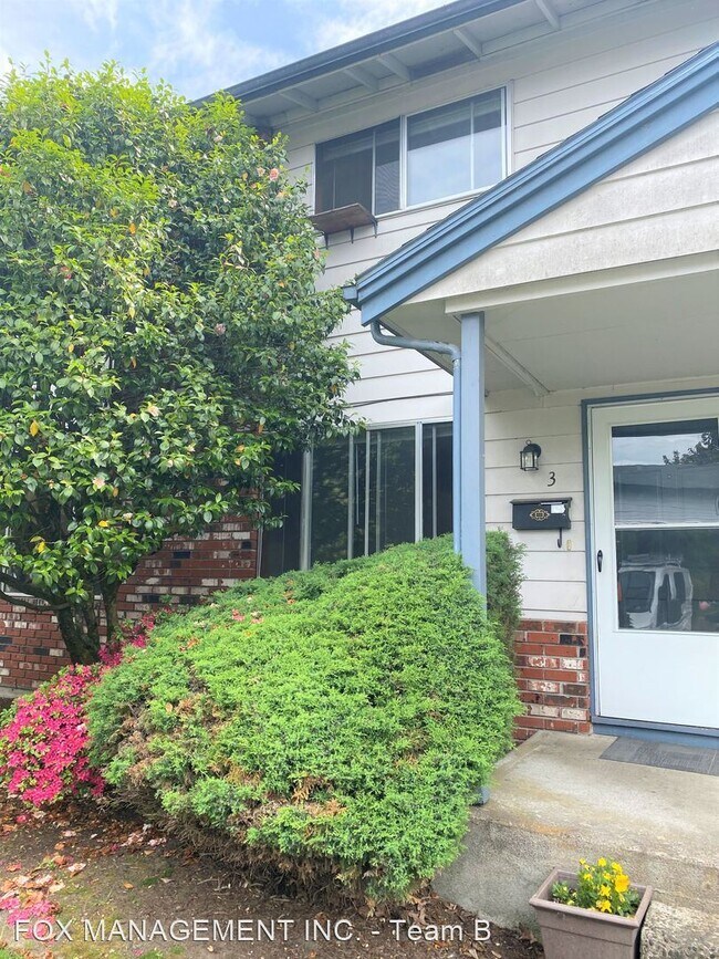 3510 SE Sherry Ln-Unit -#9 in Milwaukie, OR - Building Photo - Building Photo