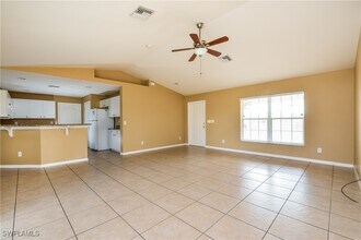 2906 26th St SW in Lehigh Acres, FL - Building Photo - Building Photo