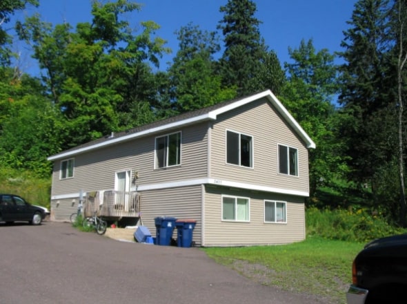 property at 2425 Vermilion Rd