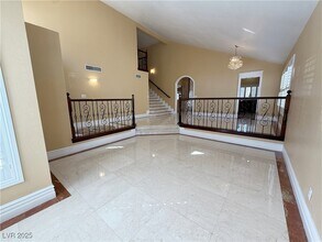 5239 Autumn Sky Rd in Las Vegas, NV - Building Photo - Building Photo