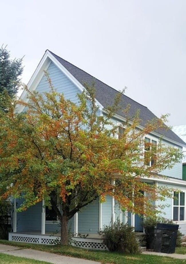 property at 1608 Crawford Way