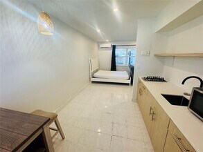 1941 Washington St in Hollywood, FL - Building Photo - Building Photo