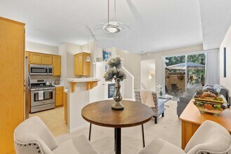 3343 Midtown Pl in San Jose, CA - Building Photo - Building Photo