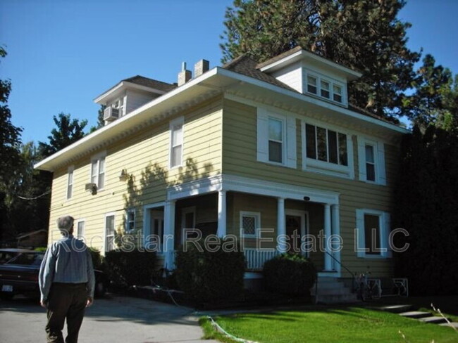 property at 1420 E 16th Ave