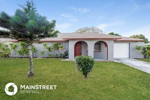 1024 Porpoise Dr in Rockledge, FL - Building Photo