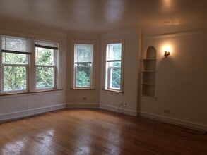 10028 S Oakley Ave, Unit 2 in Chicago, IL - Building Photo - Building Photo