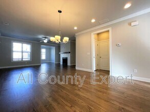 113 Laurel Crst Aly in Suwanee, GA - Building Photo - Building Photo