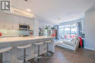 1448 Hemlock Rd in Ottawa, ON - Building Photo - Building Photo