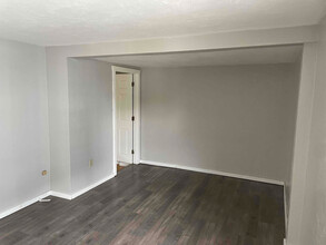 69 Gage St in Worcester, MA - Building Photo - Building Photo