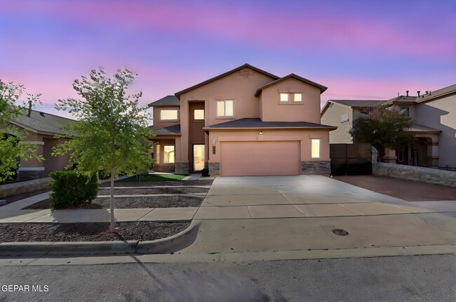 363 Duskwood St in El Paso, TX - Building Photo - Building Photo