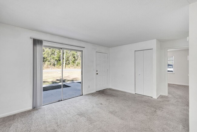 3800 SE 17th Ct in Ocala, FL - Foto de edificio - Building Photo