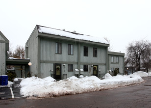 Prospect Park in Bloomfield, CT - Building Photo - Building Photo