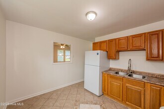 419 New River Dr in Jacksonville, NC - Building Photo - Building Photo