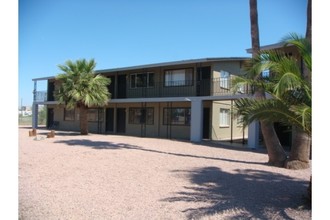 Silver Palms in Phoenix, AZ - Building Photo - Building Photo