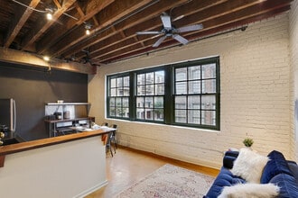 1041 Constance St, Unit SI ID1265386P in New Orleans, LA - Building Photo - Building Photo