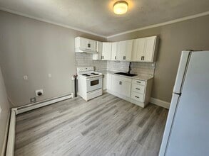 182 Duke St W in Saint John, NB - Building Photo - Building Photo