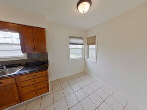 1607 N Erie St in Wichita, KS - Building Photo - Building Photo