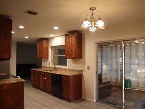 1426 Farmington Ave in Deltona, FL - Building Photo - Building Photo