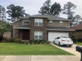 231 Gracie Ln in Niceville, FL - Building Photo