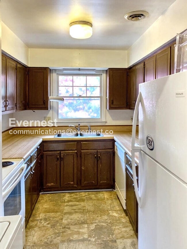 302 Patriot Ln in Williamsburg, VA - Building Photo - Building Photo