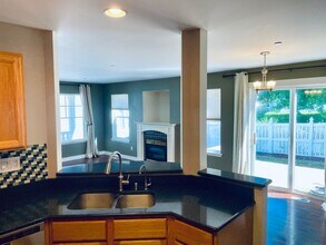 1952 McDonald Ave in Dupont, WA - Building Photo - Building Photo