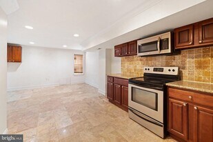 1729 Fontain St in Philadelphia, PA - Building Photo