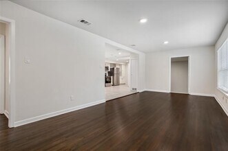 3928 Valley Ridge Rd in Dallas, TX - Building Photo - Building Photo