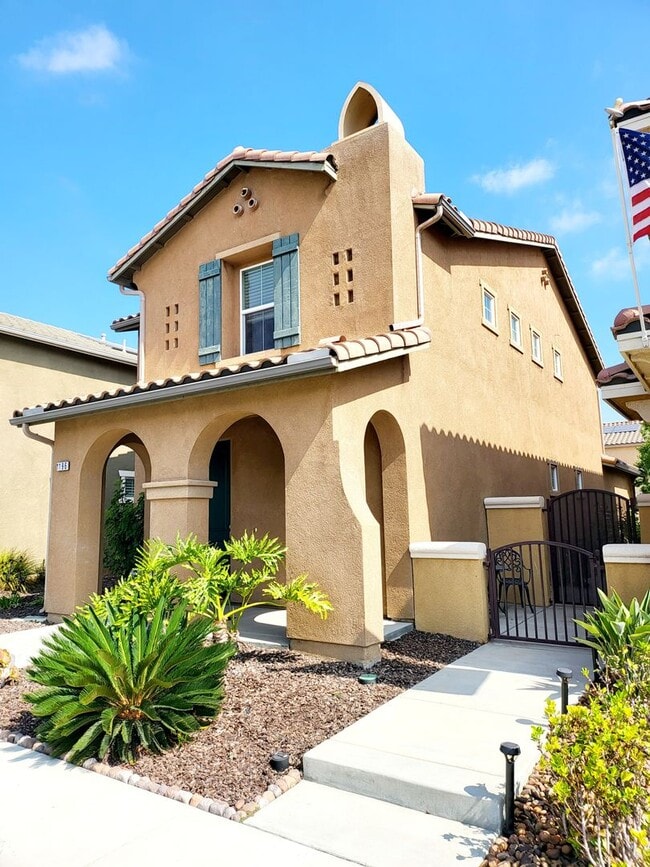 property at 1196 Pershing Rd